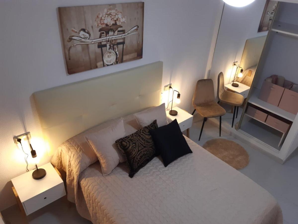 Lovely Apart 3 Minutes To The Beach Torrevieja Exterior photo