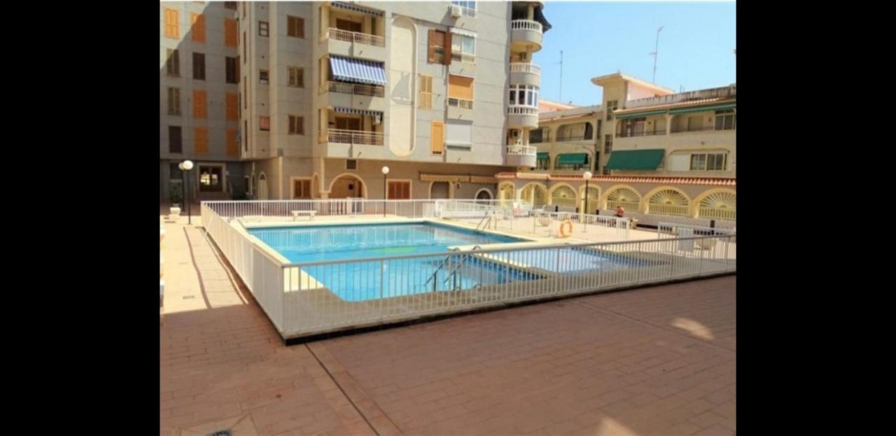 Lovely Apart 3 Minutes To The Beach Torrevieja Exterior photo